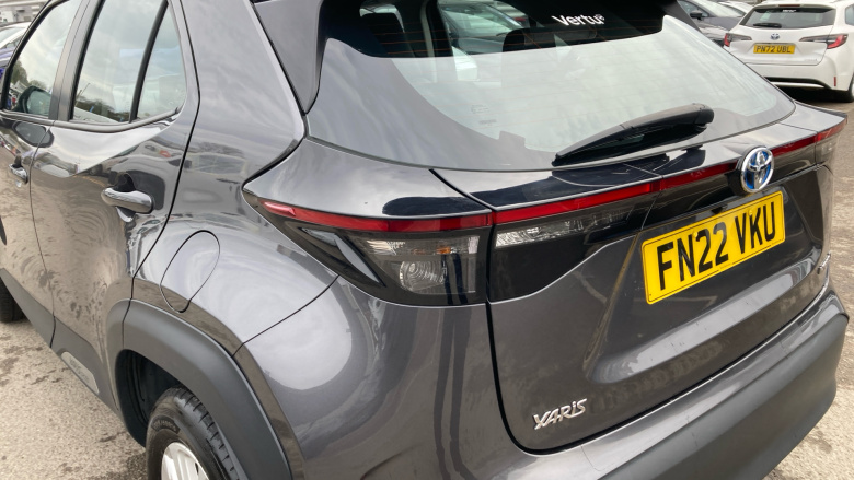 Toyota Yaris Cross 1.5 Hybrid Icon 5dr CVT Hybrid Estate